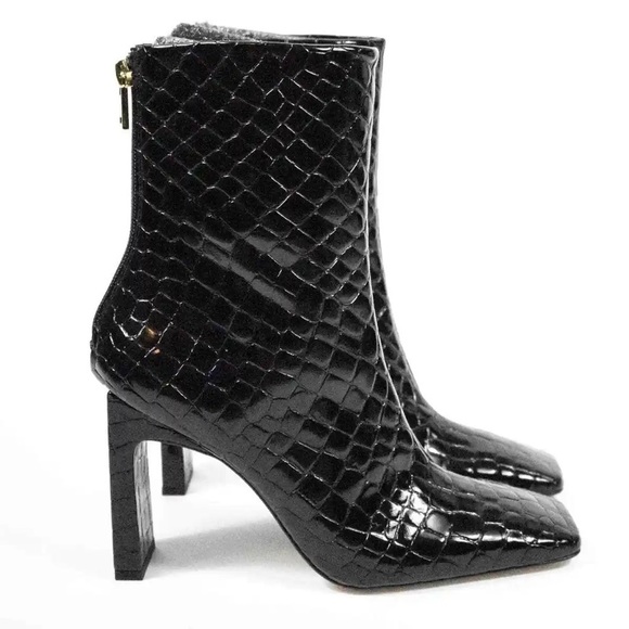 NIB Good American Black Patent Croc Leather Boots Square Toe Ankle Booties Sz 9 - Picture 1 of 13